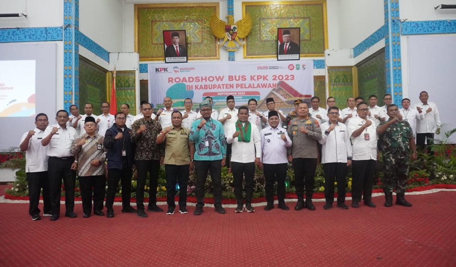 You are currently viewing Roadshow dan Sosialisasi KPK 2023, Bupati Pelalawan Ajak ASN Untuk Komit Sejahterakan Rakyat