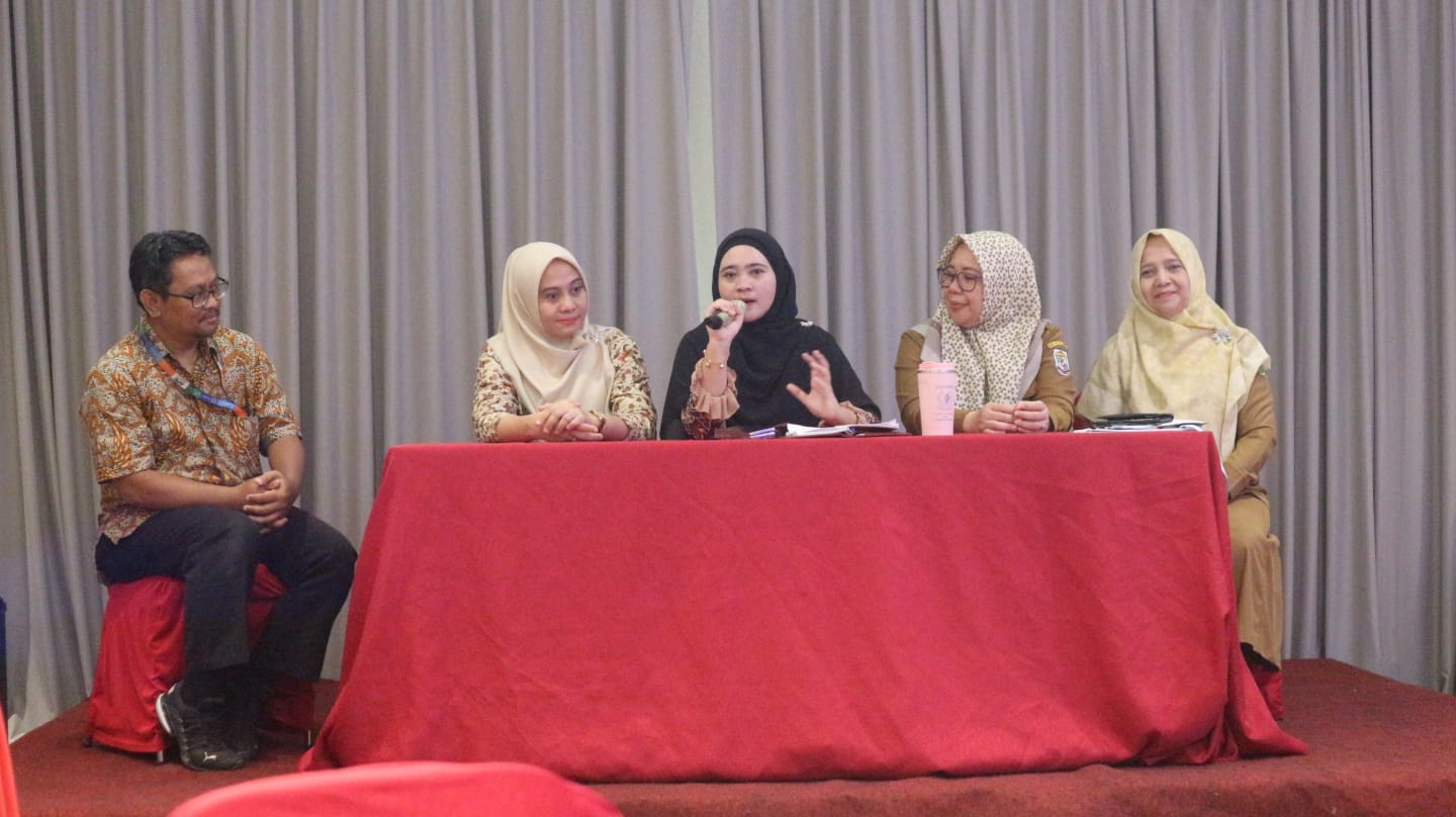 You are currently viewing Komit Dalam Percepatan Penurunan Stunting, TPPS Kabupaten Pelalawan Laksanakan Lokalatih Implementasi SKPP