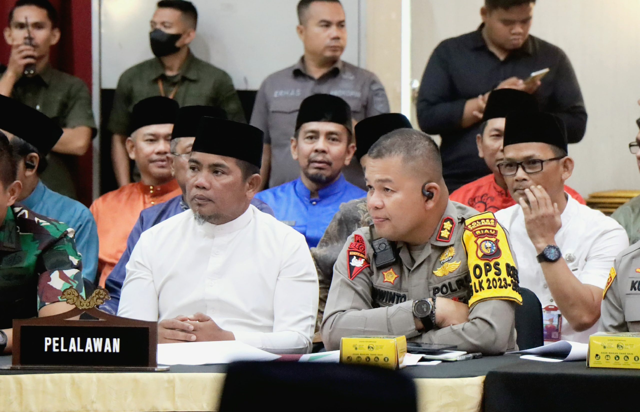 You are currently viewing Bupati Zukri Hadiri Rakor Tanggap Darurat Bencana Banjir, Daerah Diminta Segera Ajukan Kebutuhan