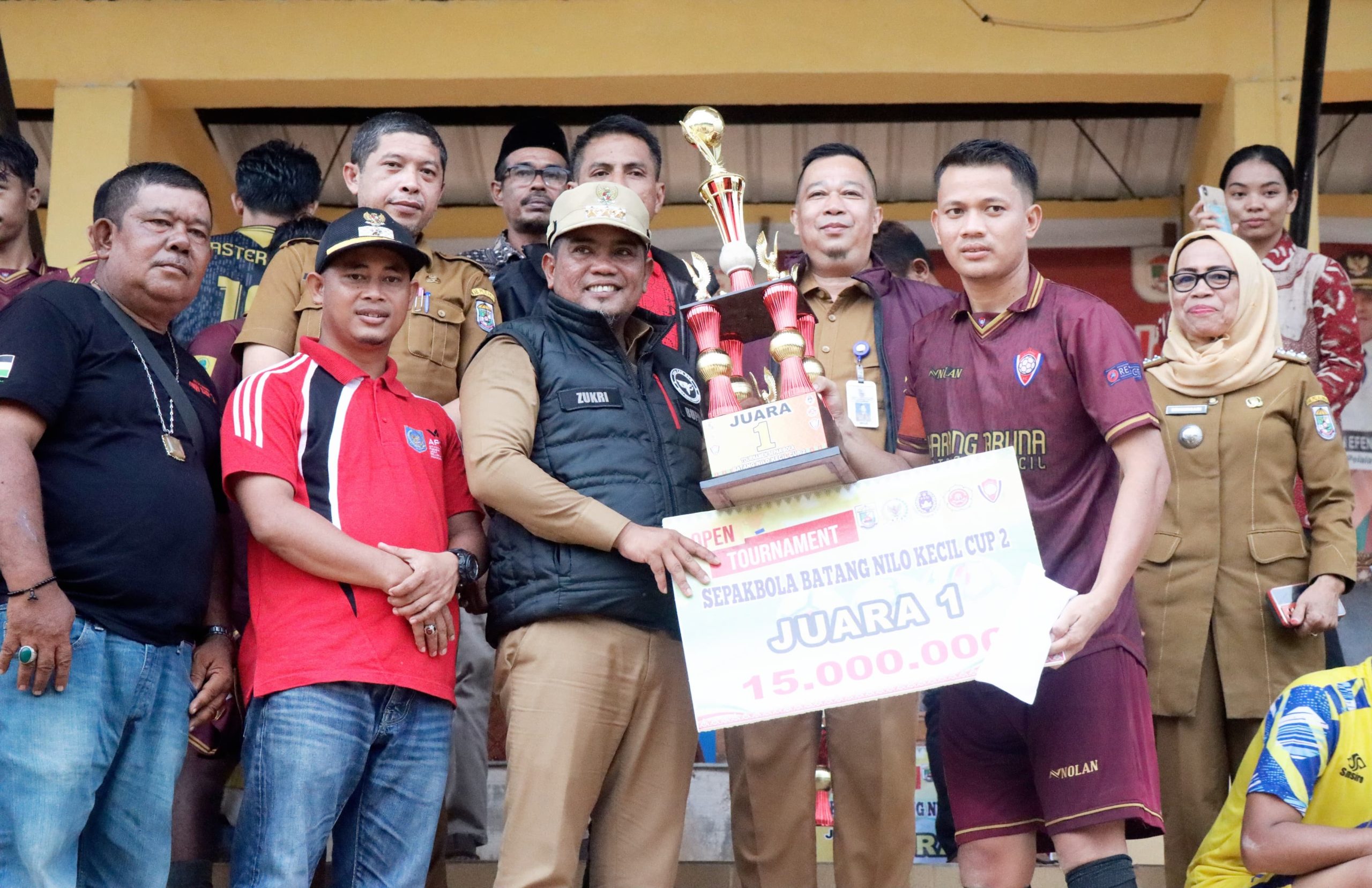 You are currently viewing Bupati Pelalawan : Olahraga Adalah Bentuk Hidup Sehat