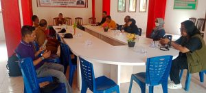 Read more about the article Camat Kuala Kampar Pimpin Rapat Koordinasi Bersama PT. Pulau Sambu Terkait Kegiatan Khitanan Massal