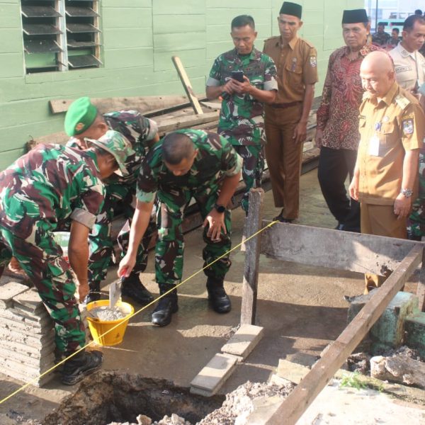 Camat Kuala Kampar Hadiri Acara Peletakan Batu Pertama Pembangunan Koramil 15/Kuala Kampar