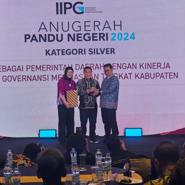 Pemerintah Kabupaten Pelalawan Raih Penghargaan Anugerah Pandu Negeri Tahun 2024 Dari IIPG