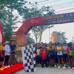 Bupati Pelalawan H. Zukri Pimpin Fun Run Road to Riau Bhayangkara 7,9 Km 2025 Bersama Ribuan Peserta