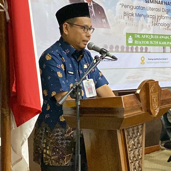 Pj. Sekda Pelalawan Hadiri Pelantikan Pengurus FKPP
