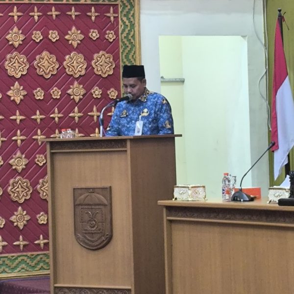 PJ. Sekda Pelalawan Sampaikan Jawaban Pemerintah Terhadap Pandangan Umum Fraksi DPRD Atas LKPJ 2024