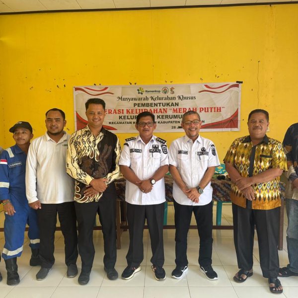 Camat Kerumutan Hadiri Musyawarah Desa Khusus Pembentukan Koperasi Merah Putih Kelurahan Kerumutan