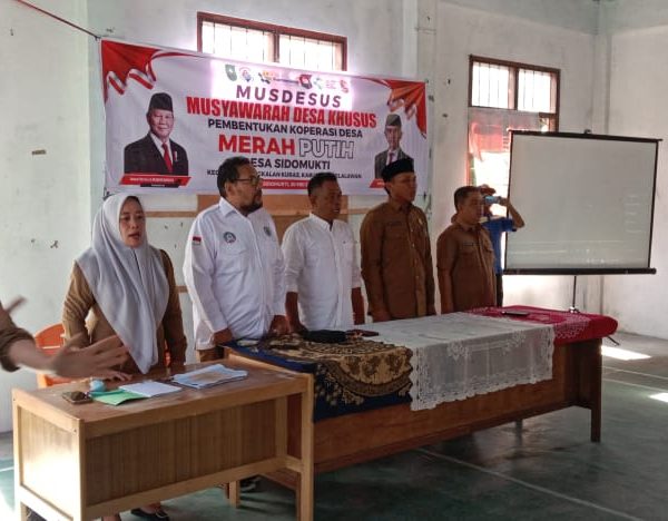 Camat Pangkalan Kuras Hadiri Musdesus Pembentukan Koperasi Merah Putih di Desa Sidomukti