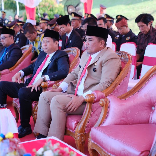 Bupati Zukri Hadiri Upacara Hari Bhayangkara ke-79