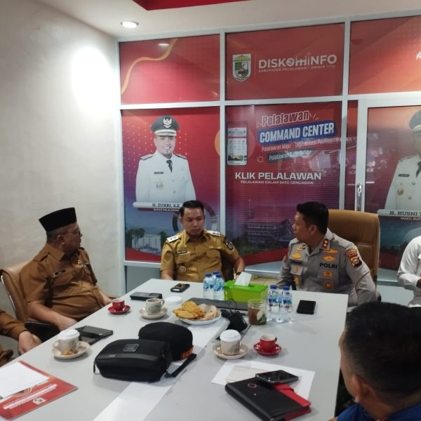 Wakil Bupati Pelalawan Ikuti Rapat Monitoring Penanganan Karhutla Nasional