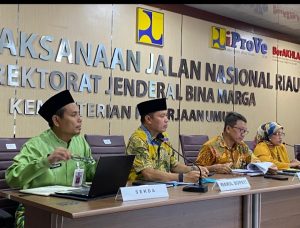 Read more about the article Wabup Husni Tamrin Bahas Penanganan Banjir dan Drainase dengan BPJN Riau