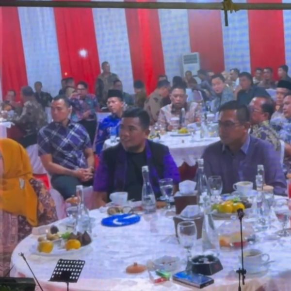 Bupati pelalawan menghadiri Acara Lepas Sambut Komandan KODIM 0313/KPR