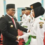 Bupati Pelalawan Kukuhkan 35 Anggota Paskibraka Kabupaten Pelalawan Tahun 2025