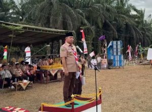 Read more about the article Wabup Pelalawan Pimpin Upacara Hari Pramuka ke-64, Ajak Generasi Muda Jadi Pelopor Persatuan