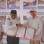 Bupati Pelalawan Hadiri Peresmian Dan Serah Terima Pengerjaan Pengaspalan Program PPM/CSR PT. EMP Energi Riau