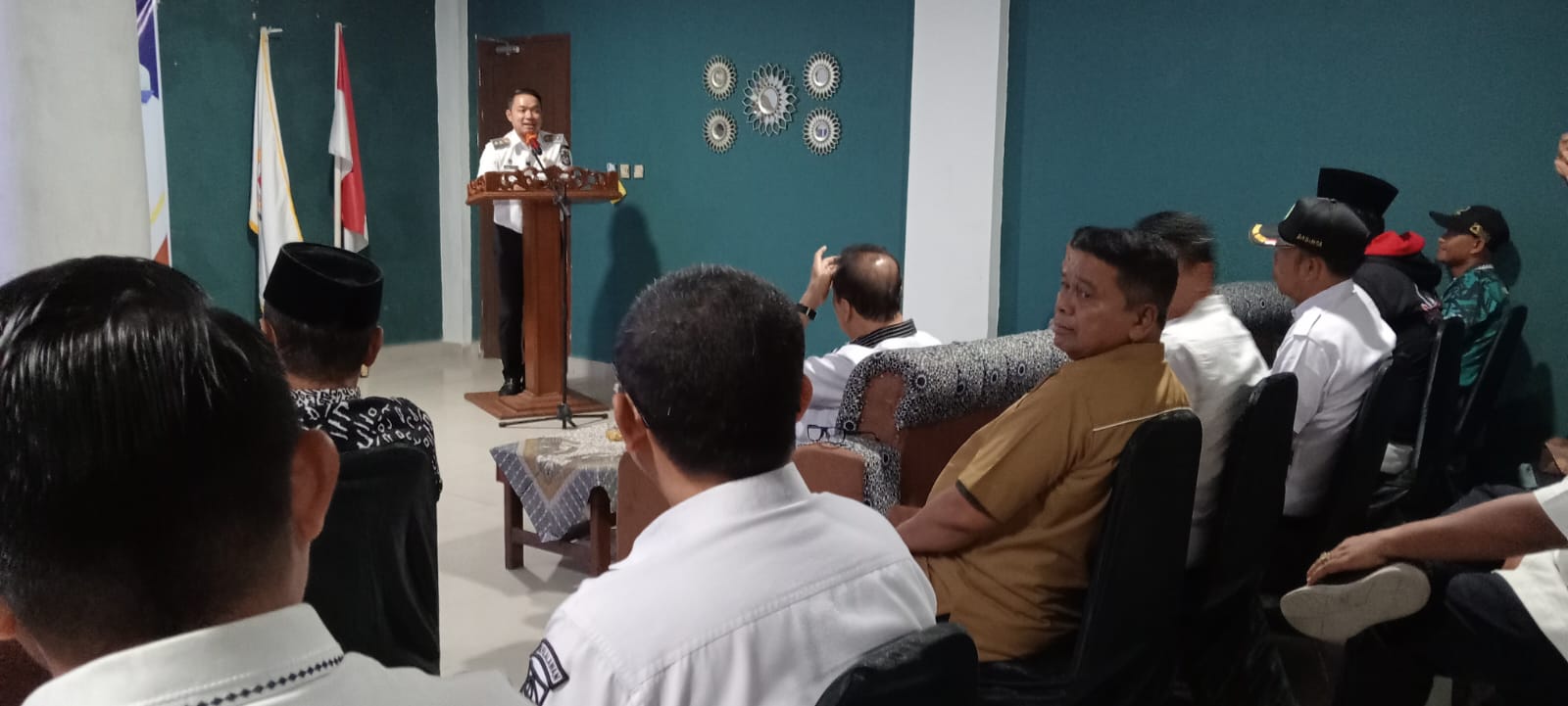 You are currently viewing Wakil Bupati Pelalawan Hadiri Pelantikan dan Pengukuhan Pengurus PBVSI Kabupaten Pelalawan