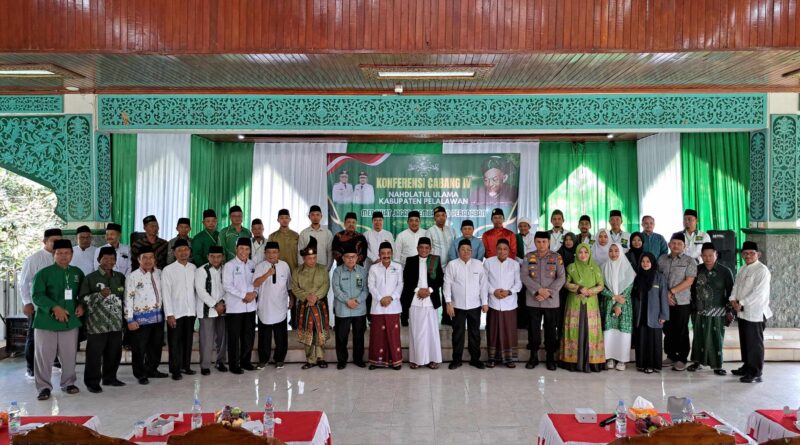 Read more about the article Bupati Pelalawan Berharap NU Dapat Hadir di Tengah-tengah Masyarakat