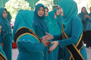 Read more about the article Kukuhkan Ketua Pembina Posyandu Kecamatan Se-kabupaten Pelalawan, ini Pesan Sella Pitaloka, S.AP