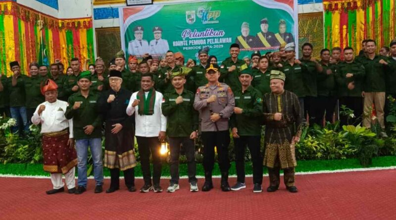 Read more about the article Hadiri Pelantikan KPP Pelalawan, Bupati Zukri Harapkan Kontribusi Nyata Dari Para Pemuda