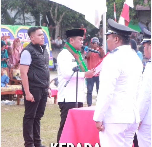 You are currently viewing Kukuhkan Perpanjangan Masa Jabatan Kades dan BPD Pelalawan, Bupati: Semoga Bisa Bahagiakan Rakyat