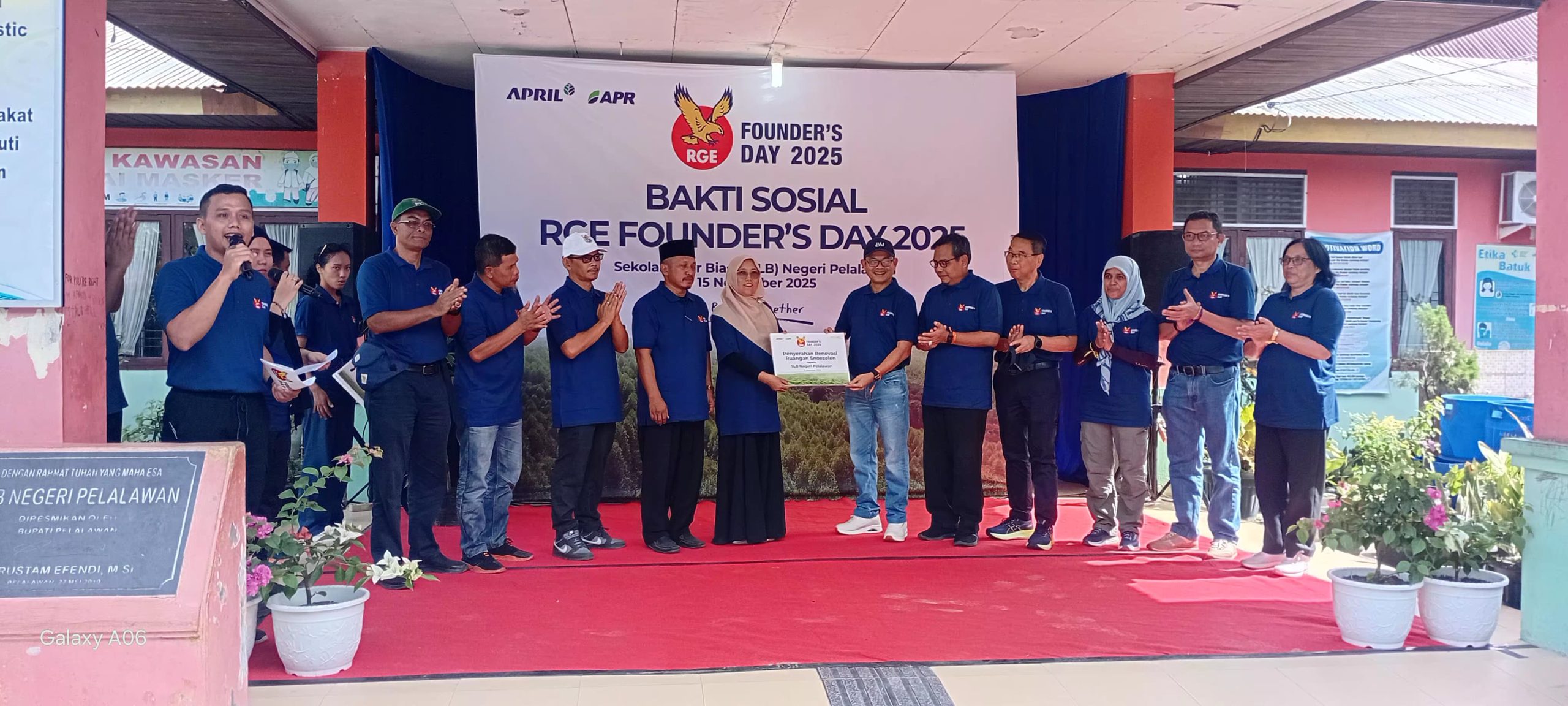 Read more about the article Sekda Pelalawan Hadiri RGE Founders Day 2025 di SLB Negeri Pelalawan