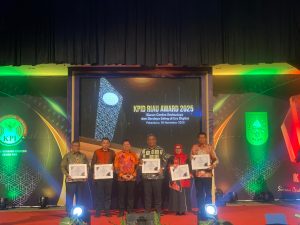Read more about the article Pemkab Pelalawan Raih Dua Penghargaan KPID Riau Award 2025