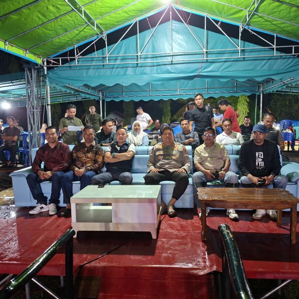 Wabup Husni Tamrin Hadiri Peringatan Hari Jadi ke-18 Desa Mak Teduh