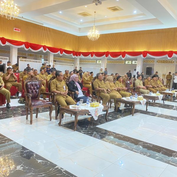 Desa Beringin Makmur Raih Penghargaan Desa Percontohan Antikorupsi Provinsi Riau 2025
