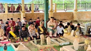 Read more about the article Bupati Pelalawan Lakukan Ziarah Makam Sultan Pelalawan Dalam Menyambut Bulan Ramadhan 1447 H