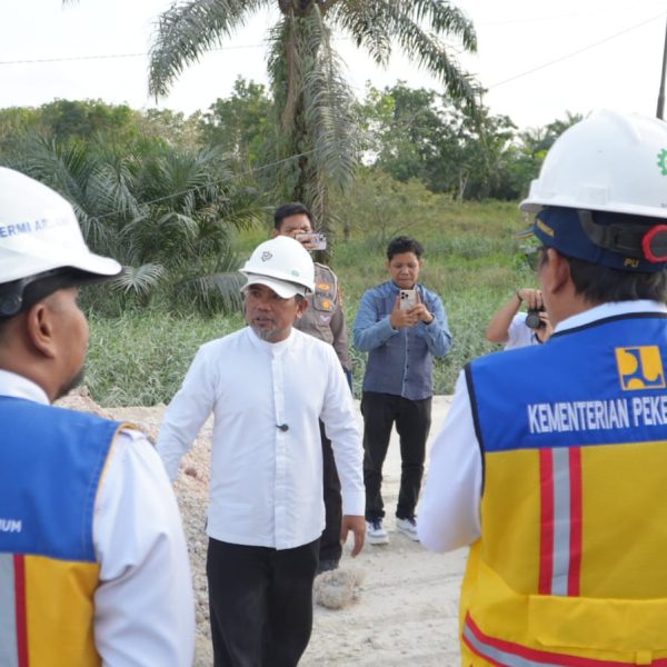 Bupati Zukri Minta Rekonstruksi Jalintim Km 74–83 Tuntas H-9 Lebaran