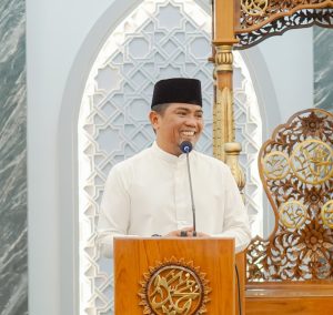 Read more about the article Bupati Pelalawan Hadiri Takhtimul Quran dan Buka Puasa Bersama di Masjid Al Hidayah