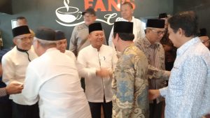 Read more about the article Asisten II Setda Pelalawan Hadiri Silaturahmi dan Halal Bihalal PWRI di Pekanbaru