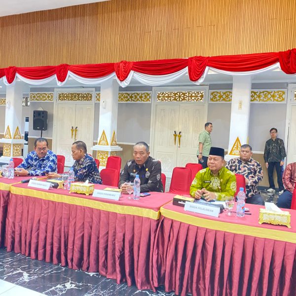 Asisten II Hadiri Advokasi Kabupaten/Kota Pangan Aman Tahun 2026 di Pekanbaru