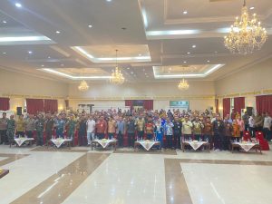 Read more about the article Asisten II Hadiri Penandatanganan Pakta Integritas SPMB SMA/SMK Provinsi Riau 2026/2027