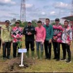 Dongkrak Perekonomian Masyarakat, Bupati Zukri Inisiasi Penanaman Masif Bibit Aren di Kuala Kampar