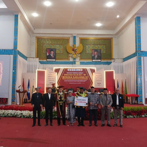 Wakil Bupati Pelalawan Hadiri Dies Natalis ke-10 dan Wisuda VI ITP2I